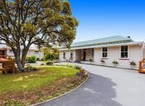 ultimate-care-cambridge-oakdale-1461