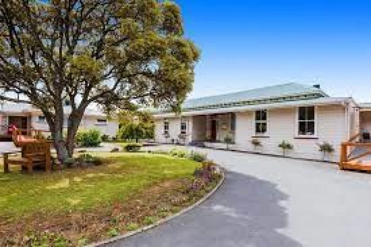 ultimate-care-cambridge-oakdale-1461